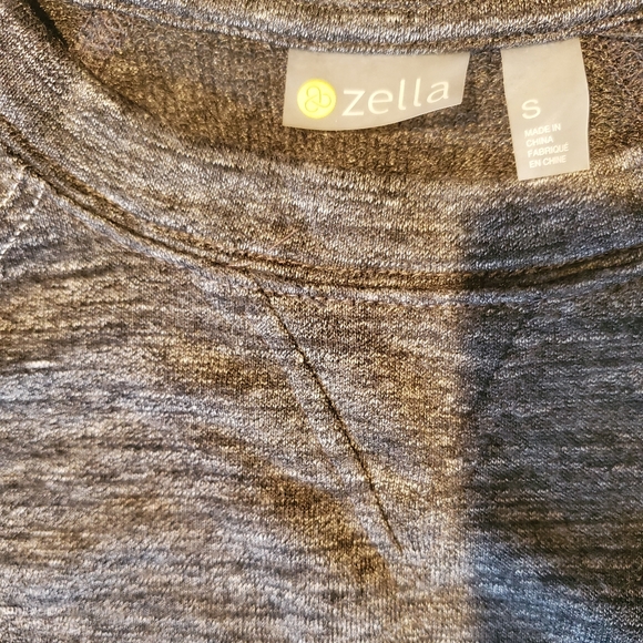 Zella Pullover Sweatshirt - Picture 7 of 8